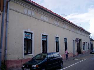 Komárom (Komárno), Jókai u. 38.jpg Komárom (Komárno), Jókai u. 38.jpg